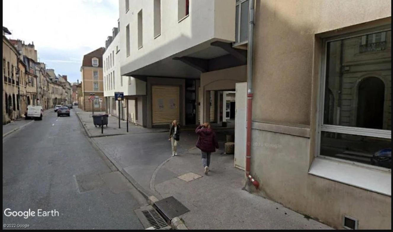Le Saint B Au Pied De La Cathedrale Saint Benigne Apartment Дижон Екстериор снимка
